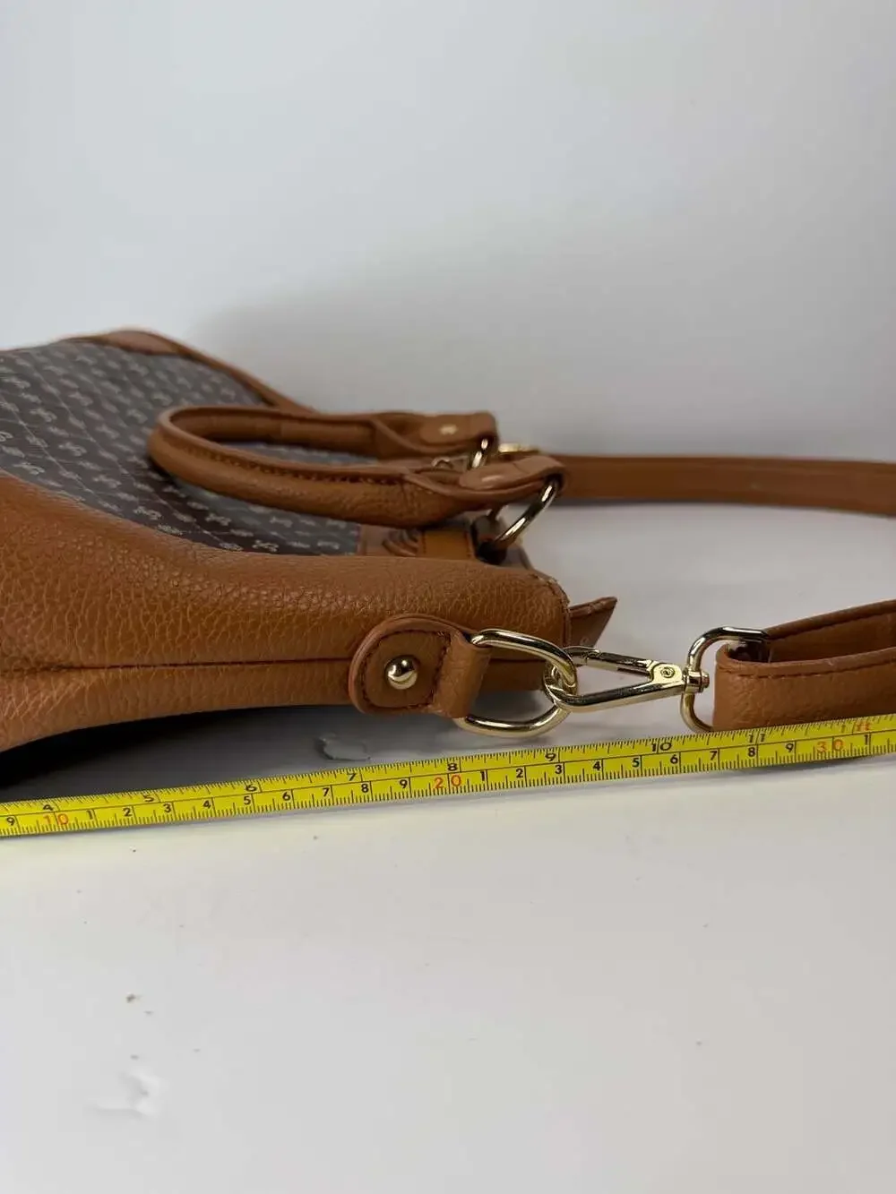 The Danbury Mint brown pebbled